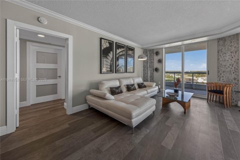 Купить кондоминиум в Форт-Лодердейл, Флорида 2 спальни, 114.83м2, № 2032445 - фото 16