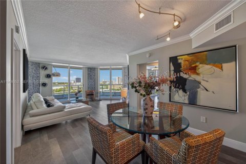 Купить кондоминиум в Форт-Лодердейл, Флорида 2 спальни, 114.83м2, № 2032445 - фото 13