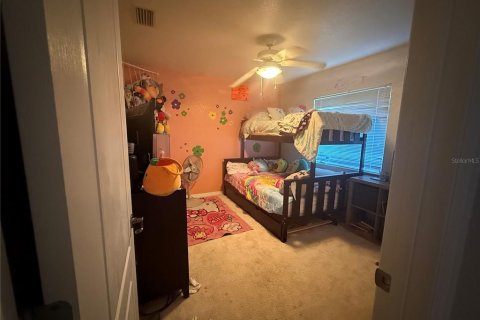 House in North Port, Florida 3 bedrooms, 182.74 sq.m. № 2216490 - photo 14