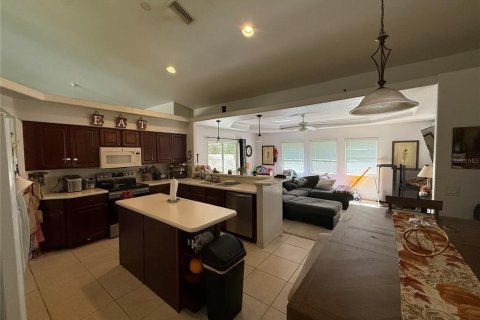 House in North Port, Florida 3 bedrooms, 182.74 sq.m. № 2216490 - photo 10