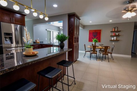 Casa en venta en Coral Springs, Florida, 4 dormitorios, 181.53 m2 № 2394997 - foto 4