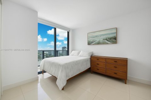 Condo in Miami, Florida, 2 bedrooms  № 2152803 - photo 16