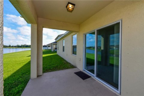 House in Bradenton, Florida 4 bedrooms, 164.16 sq.m. № 2391225 - photo 30