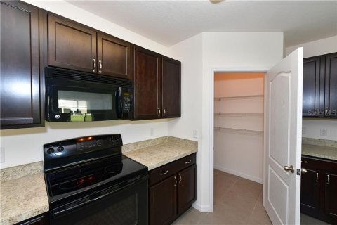 House in Bradenton, Florida 4 bedrooms, 164.16 sq.m. № 2391225 - photo 16
