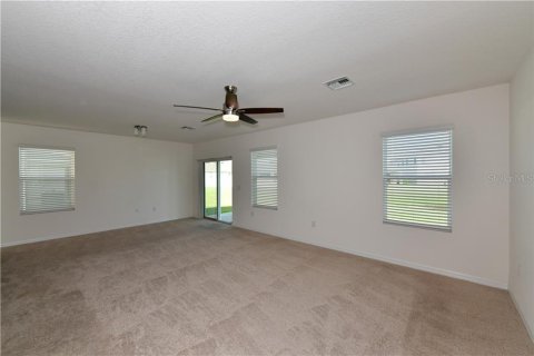 House in Bradenton, Florida 4 bedrooms, 164.16 sq.m. № 2391225 - photo 8