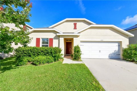 House in Bradenton, Florida 4 bedrooms, 164.16 sq.m. № 2391225