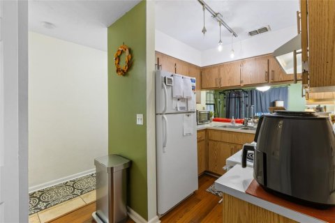 Condominio en venta en Gainesville, Florida, 2 dormitorios, 93 m2 № 1799721 - foto 13