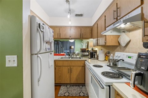 Condominio en venta en Gainesville, Florida, 2 dormitorios, 93 m2 № 1799721 - foto 12