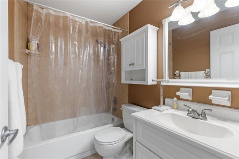 Condominio en venta en Gainesville, Florida, 2 dormitorios, 93 m2 № 1799721 - foto 19