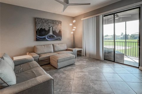Copropriété à vendre à Davenport, Floride: 3 chambres, 172.24 m2 № 2134938 - photo 23