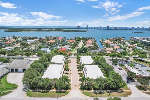 Touwnhouse à vendre à North Palm Beach, Floride: 3 chambres, 233.09 m2 № 2190512 - photo 7