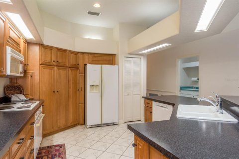 Casa en venta en Dunedin, Florida, 4 dormitorios, 283.44 m2 № 2209983 - foto 9