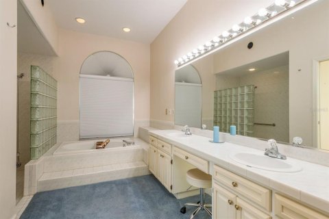 Casa en venta en Dunedin, Florida, 4 dormitorios, 283.44 m2 № 2209983 - foto 19