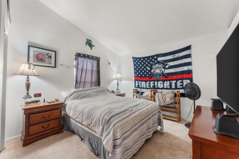 Casa en venta en Jensen Beach, Florida, 4 dormitorios, 254.46 m2 № 2384786 - foto 13