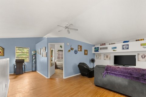 Casa en venta en Jensen Beach, Florida, 4 dormitorios, 254.46 m2 № 2384786 - foto 12