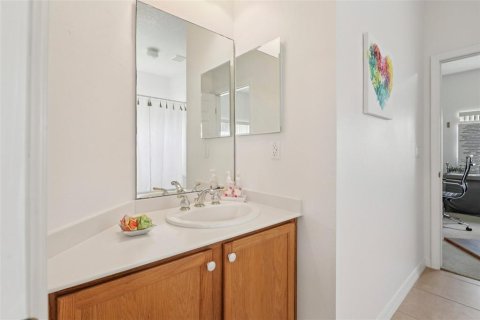 House in Kissimmee, Florida 3 bedrooms, 198.9 sq.m. № 1790023 - photo 17