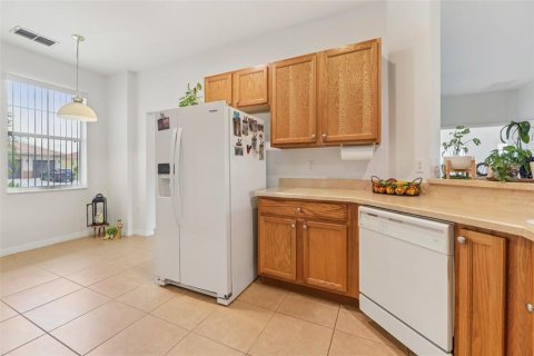 House in Kissimmee, Florida 3 bedrooms, 198.9 sq.m. № 1790023 - photo 9