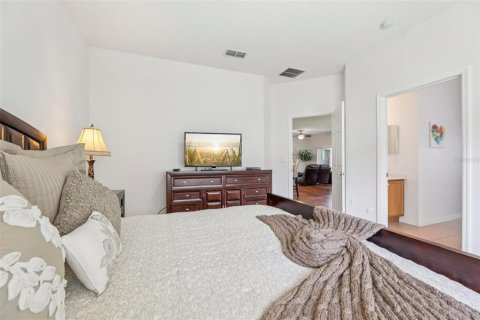House in Kissimmee, Florida 3 bedrooms, 198.9 sq.m. № 1790023 - photo 16