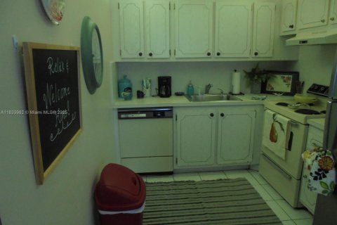 Condominio en Boca Raton, Florida, 2 dormitorios  № 2035378