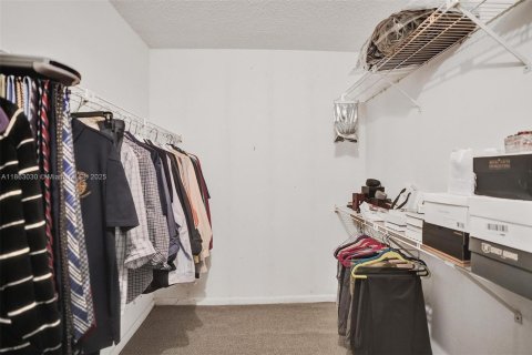 Condo in Coconut Creek, Florida, 2 bedrooms  № 1890313 - photo 16