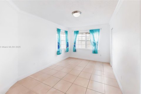 Купить кондоминиум в Майами, Флорида 2 спальни, 97.55м2, № 1957306 - фото 14