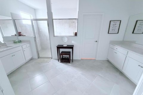 Casa en venta en Cape Coral, Florida, 3 dormitorios, 226.12 m2 № 2418852 - foto 14