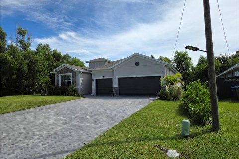 Casa en Cape Coral, Florida 3 dormitorios, 226.12 m2 № 2418852