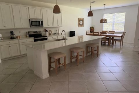 Casa en venta en Cape Coral, Florida, 3 dormitorios, 226.12 m2 № 2418852 - foto 11