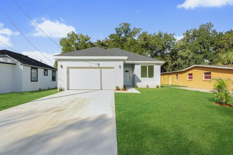 House in Orlando, Florida 4 bedrooms, 129.04 sq.m. № 2203491 - photo 8