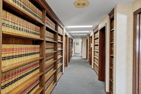 Купить коммерческую недвижимость в Таварес, Флорида № 1908140 - фото 12