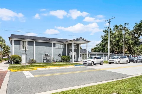 Купить коммерческую недвижимость в Таварес, Флорида № 1908140 - фото 3