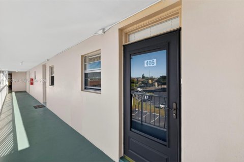 Copropriété à vendre à Lauderdale Lakes, Floride: 1 chambre, 71.35 m2 № 2025041 - photo 19