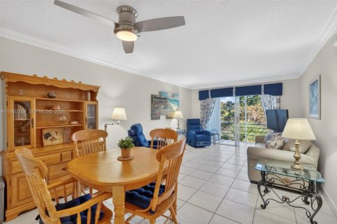 Copropriété à vendre à Lauderdale Lakes, Floride: 1 chambre, 71.35 m2 № 2025041 - photo 12