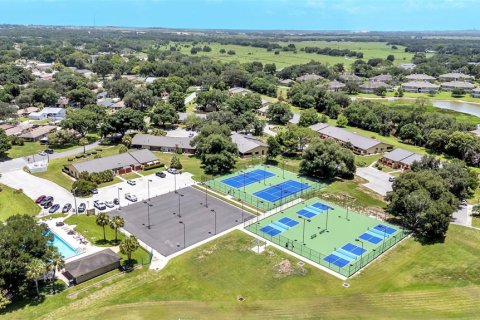 Casa en venta en Winter Haven, Florida, 4 dormitorios, 270.9 m2 № 2202450 - foto 14