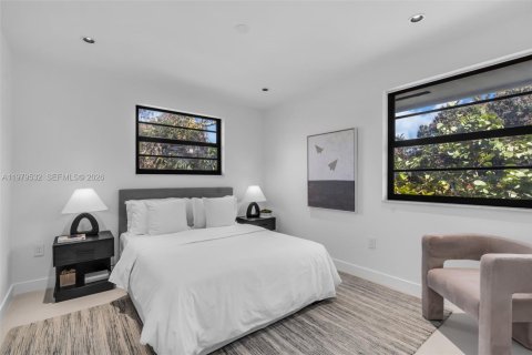 Купить виллу или дом в Корал-Гейблс, Флорида 4 спальни, 210.42м2, № 2049706 - фото 28