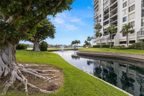 Condominio en alquiler en Saint Pete Beach, Florida, 2 dormitorios, 132.85 m2 № 1885346 - foto 18