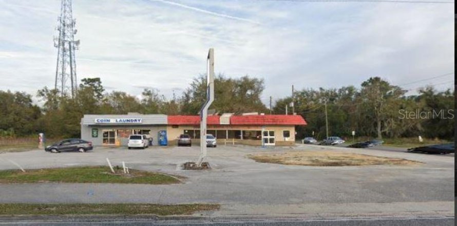 Immobilier commercial à Apopka, Floride 452.71 m2 № 1545136