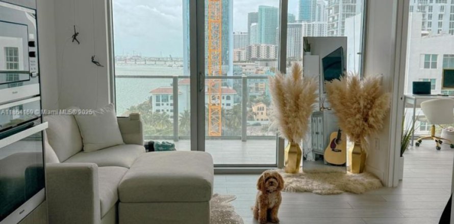 Appartement à Miami, Floride 1 chambre, 73.39 m2 № 1957370