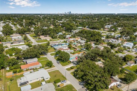 House in Saint Petersburg, Florida 2 bedrooms, 65.31 sq.m. № 1872812 - photo 23