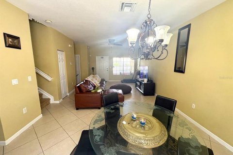 Townhouse in Hollywood, Florida 3 bedrooms, 137.03 sq.m. № 2373144 - photo 6