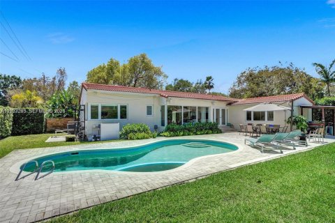 House in Miami Shores, Florida 3 bedrooms, 173.63 sq.m. № 2087264 - photo 3