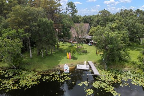 House in Odessa, Florida 6 bedrooms, 297.94 sq.m. № 1827813 - photo 3