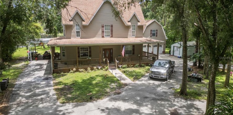 House in Odessa, Florida 6 bedrooms, 297.94 sq.m. № 1827813