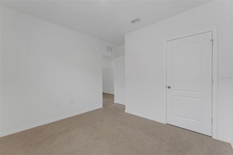 House in Sanford, Florida 4 bedrooms, 168.62 sq.m. № 1824046 - photo 10