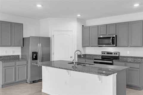 House in Sanford, Florida 4 bedrooms, 168.62 sq.m. № 1824046 - photo 27