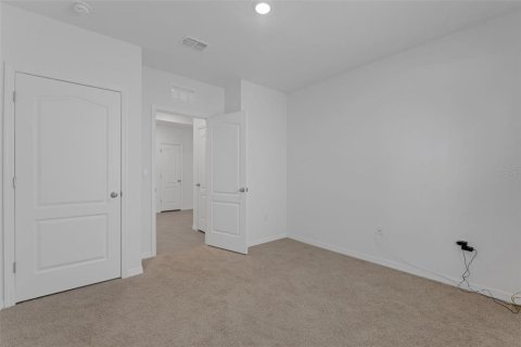 House in Sanford, Florida 4 bedrooms, 168.62 sq.m. № 1824046 - photo 7