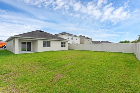 House in Sanford, Florida 4 bedrooms, 168.62 sq.m. № 1824046 - photo 19