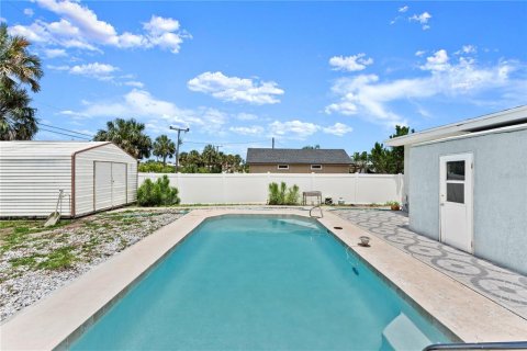 Casa en venta en Daytona Beach, Florida, 4 dormitorios, 226.22 m2 № 1780747 - foto 2