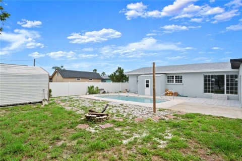 Casa en venta en Daytona Beach, Florida, 4 dormitorios, 226.22 m2 № 1780747 - foto 10