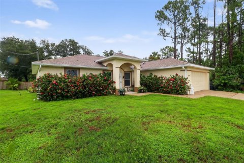 Villa ou maison à vendre à North Port, Floride: 3 chambres, 139.82 m2 № 1904257 - photo 5